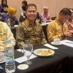 Penjabat Wali Kota Prabumulih menghadiri Rakor dan High Level Meeting TPID Se-Sumatera Selatan Sekaligus Sosialissi Kegiatan Pemeriksaan Kesehatan Gratis di Ballrom Hotel Aryaduta Palembang, pada hari kamis, tanggal 23 Januari 2025.