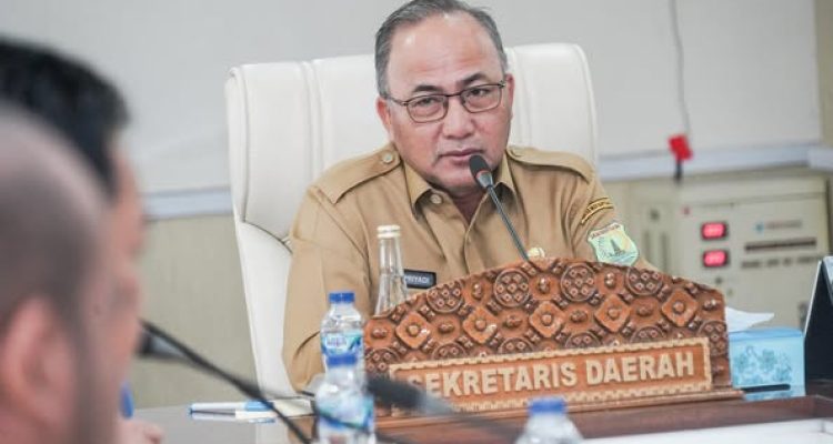 Pemkab Muba melakukan Rapat Koordinasi terkait Evaluasi Kinerja Rumah Sakit Umum Daerah (RSUD) Sekayu, di Ruang Rapat Randik, pada hari selasa tanggal 14 Januari 2025. Pemkab Muba melakukan Rapat Koordinasi terkait Evaluasi Kinerja Rumah Sakit Umum Daerah (RSUD) Sekayu, di Ruang Rapat Randik, pada hari selasa tanggal 14 Januari 2025.