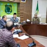 Bupati Musi Banyuasin(Muba) H.M Toha dan Wakil Bupati Rohman menghadiri Rapat Rencana Kerja dan Progress Revitalisasi / Pembangunan Jembatan (P6) Lalan di Ruang Rapat Serasan Sekate, hari Kamis tanggal 13 maret 2025.
