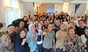 Ketua Umum Asosiasi Kreator Konten Seluruh Indonesia (AKKSI), Helmy Yahya, resmi melantik kepengurusan Dewan Perwakilan Wilayah (DPW) AKKSI Sumatera Selatan.