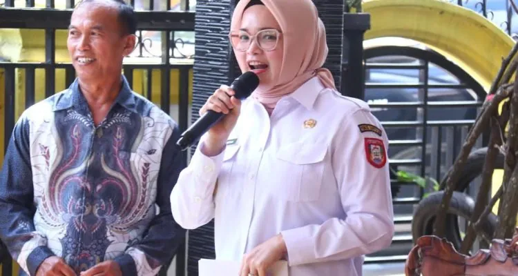 Wakil Bupati Kabupaten Banyuasin Apresiasi Sosialisasi 4 Pilar Anggota DPD RI di Kelurahan Tanah Mas, Kecamatan Talang Kelapa, pada hari Kamis, tanggal 24 April 2025.di Kelurahan Tanah Mas, Kecamatan Talang Kelapa, pada hari Kamis, tanggal 24 April 2025.
