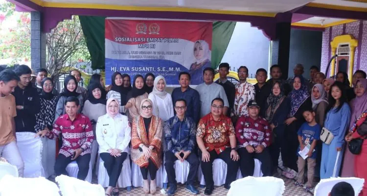 Hj. Eva Susanti menggelar Sosialisasi 4 Pilar Kebangsaan di kelurahan Tanah Mas, Kecamatan Talang Kelapa, Kabupaten Banyuasin, pada hari Kamis tanggal 24 April 2025.