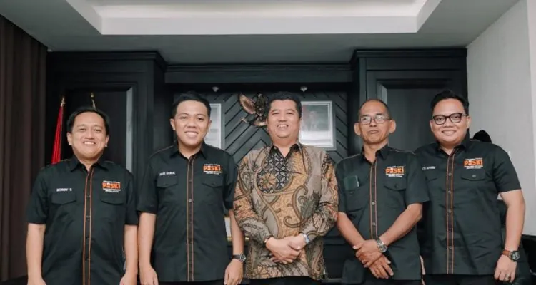 Jajaran Pengurus PaSKI Sumsel berkunjung ke Politeknik Pariwisata Palembang disambut secara langsung oleh Direktur Politeknik Pariwisata Palembang, Bapak Dr. Iwan Riady, pada hari Rabu tanggal 23 April 2025 di Ruang Rektorat Politeknik Pariwisata Palembang.