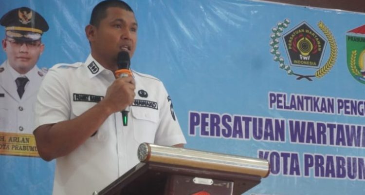 Pengurus Baru Persatuan Wartawan Indonesia (PWI) Kota Prabumulih resmi masa bakti 2025–2028 dilantik di Gedung Kesenian rumah dinas Wali Kota Prabumulih, pada hari Rabu tanggal 30 April 2025.