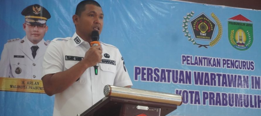Pengurus Baru Persatuan Wartawan Indonesia (PWI) Kota Prabumulih resmi masa bakti 2025–2028 dilantik di Gedung Kesenian rumah dinas Wali Kota Prabumulih, pada hari Rabu tanggal 30 April 2025.