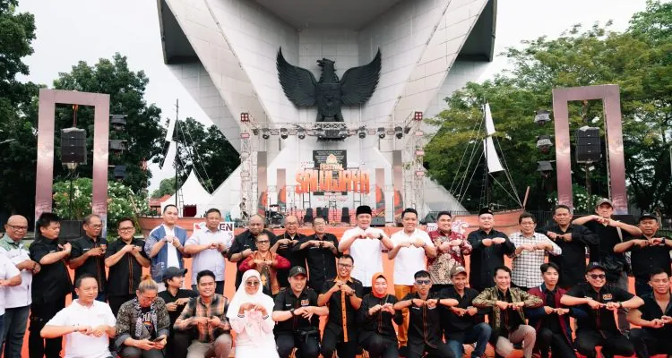 Sarasehan bertajuk "Menuju Penetapan Hari Komedi Nasional" berlangsung meriah di Monpera Palembang pada Minggu, 18 Mei 2025.