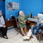 Anggota Dewan Perwakilan Daerah (DPD) Republik Indonesia, Hj. Eva Susanti, melakukan kunjungan ke kantor Kelurahan Kebun Bunga, Kecamatan Sukarami, Kota Palembang, pada hari Kamis, tanggal 12 Juni 2025.