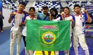 Alya Rubiya Yuki, Atlet Anggar dari Provinsi Sumatera Selatan, berhasil mendapatkan Medali perunggu pada Kejuaraan Anggar Wali Kota Cup II Kota Tangerang yang digelar di GOR Nambo, Banten, pada tanggal 27–29 Juni 2025.