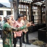 Wakil Ketua Dewan Perwakilan Daerah Republik Indonesia (DPD RI), GKR Hemas, mengunjungi warga yang berada di Kalurahan Kepek (foto : newsroom dpd ri)
