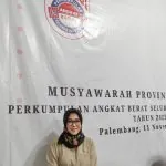 Sri Andriani, MM., M.I.Kom., terpilih secara aklamasi sebagai Ketua Umum Perkumpulan Angkat Berat Seluruh Indonesia (Pabersi) Sumatera Selatan dalam Musyawarah Provinsi Pabersi Sumsel yang digelar di Gedung Nahdlatul Ulama (NU) Sumsel, Palembang, pada hari Selasa, tanggal 11 November 2025. Sri Andriani, MM., M.I.Kom., terpilih secara aklamasi sebagai Ketua Umum Perkumpulan Angkat Berat Seluruh Indonesia (Pabersi) Sumatera Selatan dalam Musyawarah Provinsi Pabersi Sumsel yang digelar di Gedung Nahdlatul Ulama (NU) Sumsel, Palembang, pada hari Selasa, tanggal 11 November 2025.