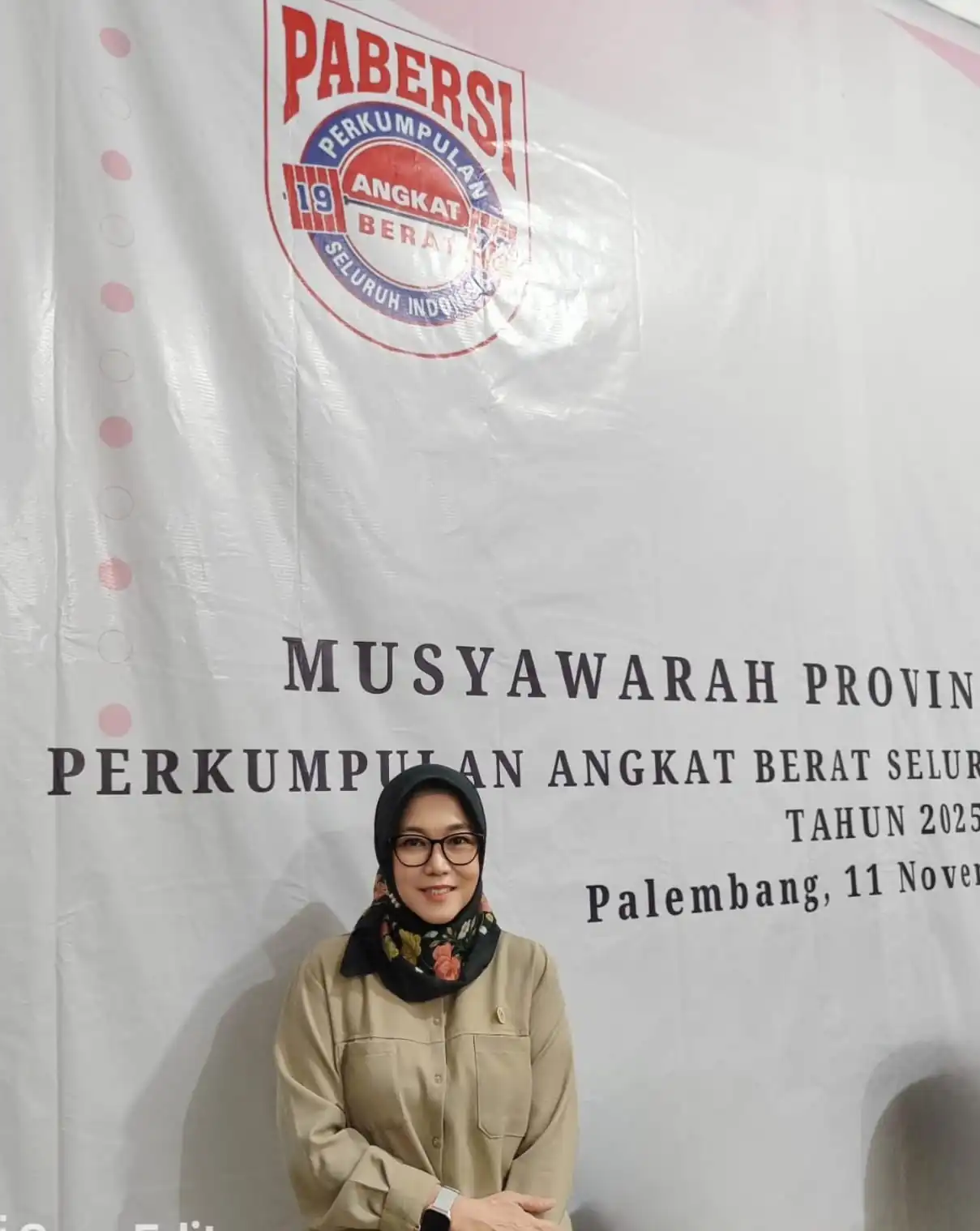 Sri Andriani, MM., M.I.Kom., terpilih secara aklamasi sebagai Ketua Umum Perkumpulan Angkat Berat Seluruh Indonesia (Pabersi) Sumatera Selatan dalam Musyawarah Provinsi Pabersi Sumsel yang digelar di Gedung Nahdlatul Ulama (NU) Sumsel, Palembang, pada hari Selasa, tanggal 11 November 2025. Sri Andriani, MM., M.I.Kom., terpilih secara aklamasi sebagai Ketua Umum Perkumpulan Angkat Berat Seluruh Indonesia (Pabersi) Sumatera Selatan dalam Musyawarah Provinsi Pabersi Sumsel yang digelar di Gedung Nahdlatul Ulama (NU) Sumsel, Palembang, pada hari Selasa, tanggal 11 November 2025.