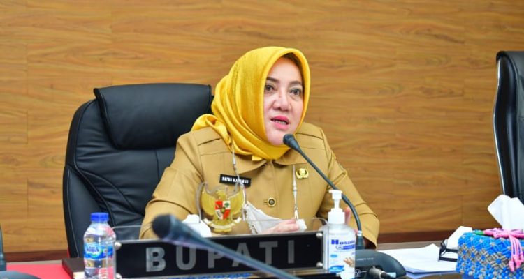 Bupati Musi Rawas Hj. Ratna Machmud