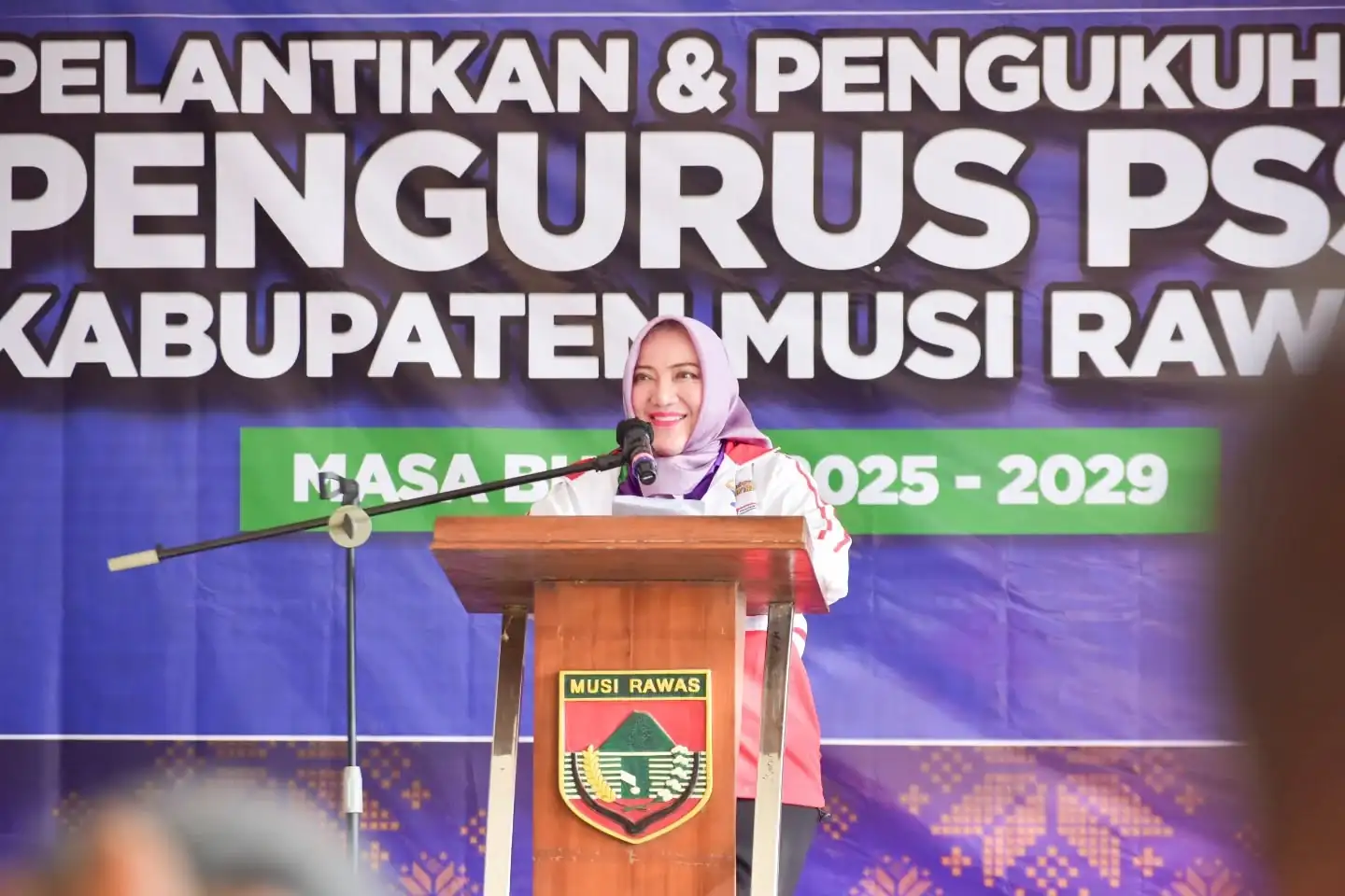 Bupati Musi Rawas Hj. Ratna Machmud