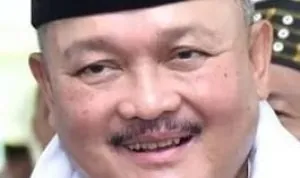 Sosok H. Alex Noerdin dalam kenangan jasa dan pengabdiannya kepada rakyat.
