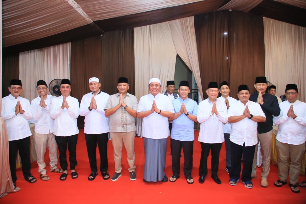 Gubernur Herman Deru saat menghadiri Safari Ramadhan Pemprov Sumsel bersama jajaran Forkopimda Sumsel di Kejati Sumsel.