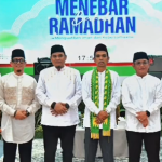 Ketua DPRD Sumsel bersama tokoh masyarakat dalam acara Tabligh Akbar Ustadz Abdul Somad di Masjid Agung Al Muhtadin OKU Selatan. Ketua DPRD Sumsel bersama tokoh masyarakat dalam acara Tabligh Akbar Ustadz Abdul Somad di Masjid Agung Al Muhtadin OKU Selatan.