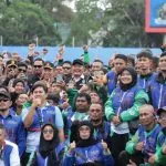 Kapolri Jenderal Listyo Sigit Prabowo bersama Gubernur Sumsel Herman Deru di tengah ribuan ojol dan buruh saat Apel Kamtibmas di Stadion Bumi Sriwijaya. Kapolri Jenderal Listyo Sigit Prabowo bersama Gubernur Sumsel Herman Deru di tengah ribuan ojol dan buruh saat Apel Kamtibmas di Stadion Bumi Sriwijaya.