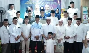 Gubernur Sumsel Herman Deru bersama Bupati Banyuasin Askolani dan jajaran Forkopimda dalam suasana hangat Safari Ramadhan di Talang Kelapa.