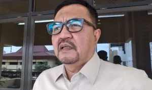 Wakil Ketua Komisi V DPRD Sumsel David Hardianto memberikan keterangan terkait pemulangan PMI asal Sumatera Selatan dari Kamboja.