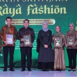 Feby Deru Buka Raya Fashion Ramadhan di PIM Feby Deru Buka Raya Fashion Ramadhan di PIM