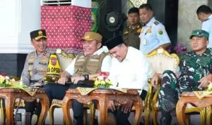 Ketua Dewan Perwakilan Rakyat Daerah (DPRD) Provinsi Sumatra Selatan (Sumsel), Andie Dinialdie, menghadiri Apel Gelar Pasukan dalam rangka kesiapan pelaksanaan Operasi Ketupat Musi tahun 2026 yang digelar di Griya Agung, Palembang, hari Kamis, tanggal 12 Maret 2026.