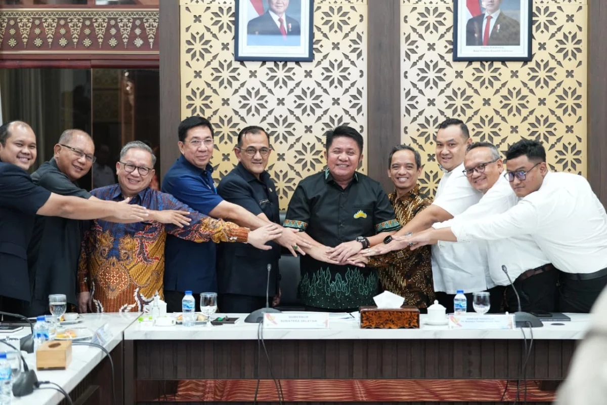 percepatan-pelabuhan-tanjung-carat-herman-deru-bukaka Gubernur Sumsel Herman Deru menerima kunjungan PT Bukaka bahas Tanjung Carat.
