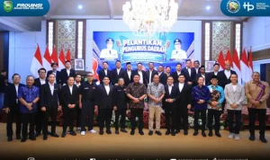 Jarwo Kwat Lantik Pengurus PaSKI Sumsel, Herman Deru Apresiasi Semangat Komedian Daerah.