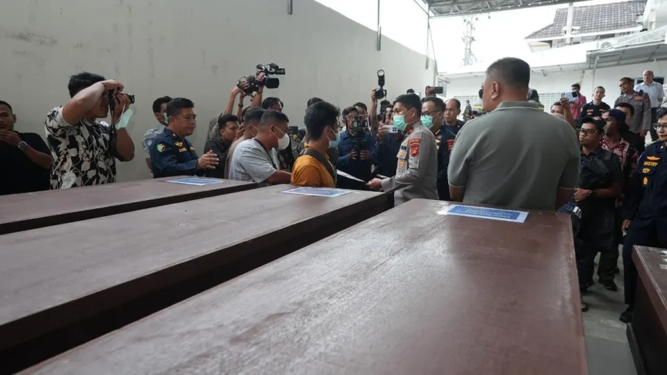 Rilis resmi daftar korban kecelakaan bus ALS di Muratara oleh Tim DVI Polda Sumsel.
