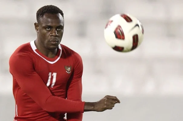 Doc : Mantan Bek Persib Bandung, Victor Igbonefo yang juga merupakan pemain naturalisasi timnas Indonesia pada masanya.