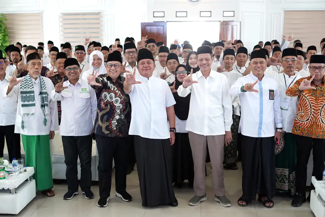 Gubernur Herman Deru memberikan materi sebagai narasumber dalam acara Pendidikan Kader Penggerak NU Sumsel di Palembang.