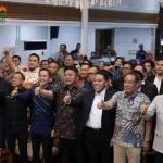 Prosesi pelantikan pengurus PASKI Sumsel oleh Ketua Umum PASKI Pusat Jarwo Kwat di Griya Agung Palembang.