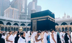 Doc : tawaf di ka'bah.