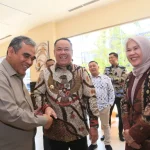 Wakil Gubernur Sumatera Selatan, Cik Ujang, menghadiri sekaligus memberikan apresiasi tinggi atas terselenggaranya Lomba Cerdas Cermat (LCC) Empat Pilar MPR RI yang diinisiasi oleh Majelis Permusyawaratan Rakyat Republik Indonesia. Wakil Gubernur Sumatera Selatan, Cik Ujang, menghadiri sekaligus memberikan apresiasi tinggi atas terselenggaranya Lomba Cerdas Cermat (LCC) Empat Pilar MPR RI yang diinisiasi oleh Majelis Permusyawaratan Rakyat Republik Indonesia.