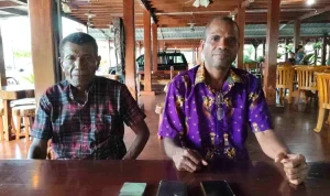 Tokoh adat Papua Septinus Ibo dan Ondofolo Kampung Puay Yakob Fiobetauw mengajak masyarakat memperkuat persatuan dan menjaga keutuhan NKRI pada peringatan Hari Lahir Pancasila 2026.
