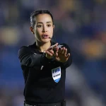 Senyum Katia Itzel Garcia menyimpan sejarah besar. Ia menjadi wanita Meksiko pertama yang dipercaya memimpin laga di Piala Dunia 2026. Foto: Dok. Refereeing World. Senyum Katia Itzel Garcia menyimpan sejarah besar. Ia menjadi wanita Meksiko pertama yang dipercaya memimpin laga di Piala Dunia 2026. Foto: Dok. Refereeing World.