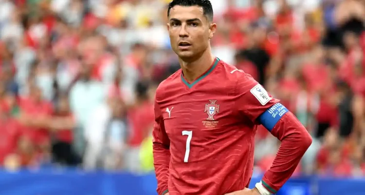 Ekspresi kecewa Cristiano Ronaldo saat hasil Portugal vs RD Kongo berakhir imbang 1-1 di Piala Dunia 2026.