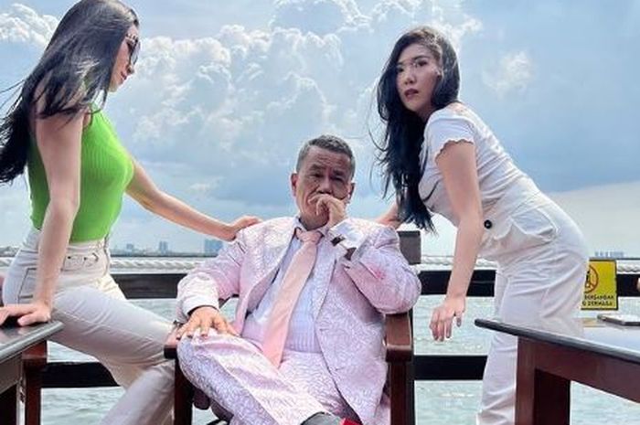 Doc : Instagram Hotman Paris Official, pengacara Hotman Paris Hutapea menyampaikan usulan agar Program Makan Bergizi Gratis (MBG) dialihkan menjadi bantuan tunai yang disalurkan langsung kepada orang tua siswa. Menurutnya, skema tersebut dinilai lebih efektif untuk memenuhi kebutuhan gizi anak sesuai kondisi masing-masing keluarga.