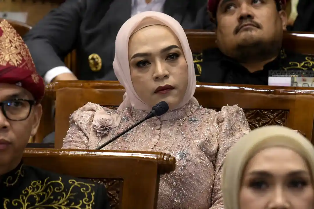 Anggota DPRD Sumsel Rica Novlianty saat menghadiri sidang paripurna istimewa HUT ke-80 Provinsi Sumsel.