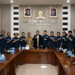 ketua-dprd-sumsel-andie-dinialdie-gunung-dempo Ketua DPRD Sumsel Andie Dinialdie saat menerima audiensi dari pengurus Balai Registrasi Gunung Merapi Dempo (Brigade) di ruang kerjanya.