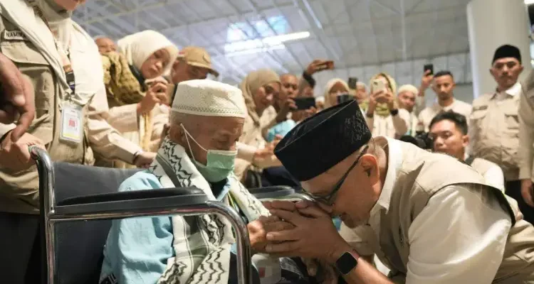 Kloter pertama jemaah haji Indonesia resmi dipulangkan dari Jeddah menuju Tanah Air, Minggu (31/5/2026).