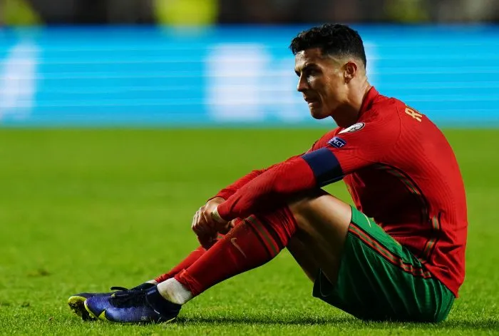 Doc : C. Ronaldo Doc : C. Ronaldo