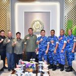 Ketua DPRD Provinsi Sumatera Selatan H. Andie Dinialdie, S.E., M.M., menerima kunjungan silaturahmi Komandan Lanud Sri Mulyono Herlambang (SMH) Kolonel Pnb Asep Wahyu Wijaya, M.M.S., di Kantor DPRD Provinsi Sumatera Selatan, Jumat (3/7/2026). Pertemuan tersebut membahas penguatan sinergi antarlembaga dalam mendukung pembangunan dan menjaga stabilitas keamanan di Sumatera Selatan. Ketua DPRD Provinsi Sumatera Selatan H. Andie Dinialdie, S.E., M.M., menerima kunjungan silaturahmi Komandan Lanud Sri Mulyono Herlambang (SMH) Kolonel Pnb Asep Wahyu Wijaya, M.M.S., di Kantor DPRD Provinsi Sumatera Selatan, Jumat (3/7/2026). Pertemuan tersebut membahas penguatan sinergi antarlembaga dalam mendukung pembangunan dan menjaga stabilitas keamanan di Sumatera Selatan.