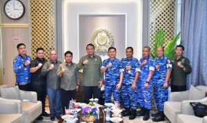 Ketua DPRD Provinsi Sumatera Selatan H. Andie Dinialdie, S.E., M.M., menerima kunjungan silaturahmi Komandan Lanud Sri Mulyono Herlambang (SMH) Kolonel Pnb Asep Wahyu Wijaya, M.M.S., di Kantor DPRD Provinsi Sumatera Selatan, Jumat (3/7/2026). Pertemuan tersebut membahas penguatan sinergi antarlembaga dalam mendukung pembangunan dan menjaga stabilitas keamanan di Sumatera Selatan. Ketua DPRD Provinsi Sumatera Selatan H. Andie Dinialdie, S.E., M.M., menerima kunjungan silaturahmi Komandan Lanud Sri Mulyono Herlambang (SMH) Kolonel Pnb Asep Wahyu Wijaya, M.M.S., di Kantor DPRD Provinsi Sumatera Selatan, Jumat (3/7/2026). Pertemuan tersebut membahas penguatan sinergi antarlembaga dalam mendukung pembangunan dan menjaga stabilitas keamanan di Sumatera Selatan.