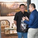 Ketua DPRD Sumsel Andie Dinialdie menjalani pendataan Sensus Ekonomi 2026 oleh BPS Sumsel dan mengajak masyarakat memberikan data yang benar, lengkap, dan jujur. Ketua DPRD Sumsel Andie Dinialdie menjalani pendataan Sensus Ekonomi 2026 oleh BPS Sumsel dan mengajak masyarakat memberikan data yang benar, lengkap, dan jujur.