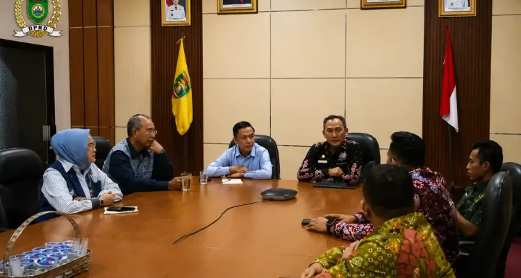 komisi-1-dprd-sumsel-kunker-diskominfo-lampung-2026 Suasana Rapat Kunjungan Kerja Komisi I DPRD Sumsel di Kantor Diskominfo Provinsi Lampung.