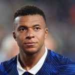 Doc : ylian Mbappe tampak kecewa usai Timnas Perancis kalah 0-2 dari Spanyol pada laga semifinal Piala Dunia 2026 di Arlington, Texas, Rabu (15/7/2026) dini hari WIB. Kekalahan tersebut membuat Les Bleus gagal melaju ke final, sementara Spanyol memastikan tiket ke partai puncak. Doc : ylian Mbappe tampak kecewa usai Timnas Perancis kalah 0-2 dari Spanyol pada laga semifinal Piala Dunia 2026 di Arlington, Texas, Rabu (15/7/2026) dini hari WIB. Kekalahan tersebut membuat Les Bleus gagal melaju ke final, sementara Spanyol memastikan tiket ke partai puncak.