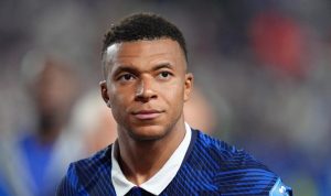 Doc : ylian Mbappe tampak kecewa usai Timnas Perancis kalah 0-2 dari Spanyol pada laga semifinal Piala Dunia 2026 di Arlington, Texas, Rabu (15/7/2026) dini hari WIB. Kekalahan tersebut membuat Les Bleus gagal melaju ke final, sementara Spanyol memastikan tiket ke partai puncak. Doc : ylian Mbappe tampak kecewa usai Timnas Perancis kalah 0-2 dari Spanyol pada laga semifinal Piala Dunia 2026 di Arlington, Texas, Rabu (15/7/2026) dini hari WIB. Kekalahan tersebut membuat Les Bleus gagal melaju ke final, sementara Spanyol memastikan tiket ke partai puncak.